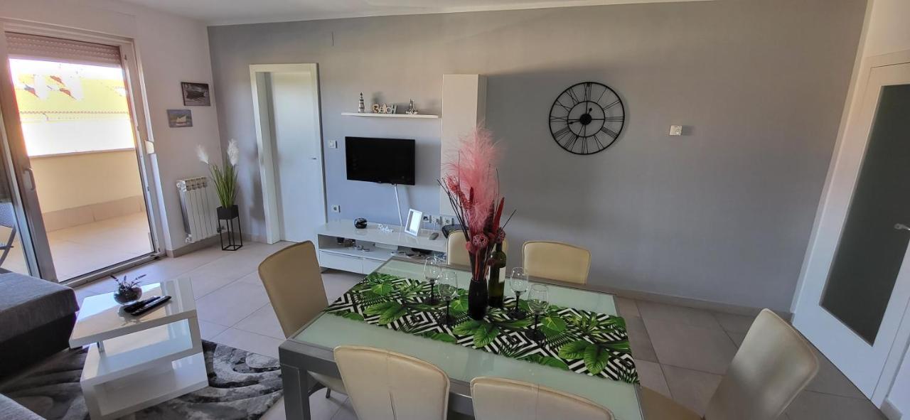 Apartment Summer Dream Punat Exterior foto